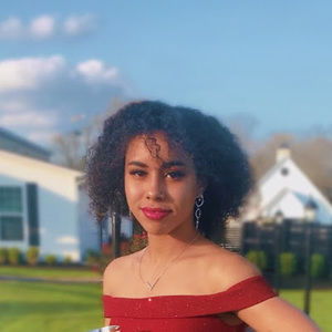 Meet your Posher, Sierra